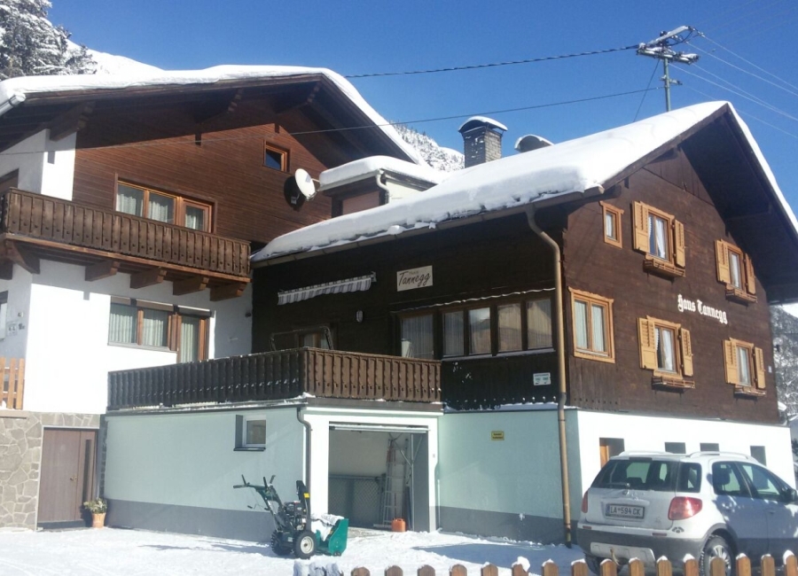 haus tanneg pension am arlberg im sommer